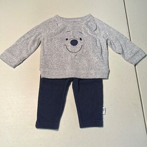 0-3m Winnie the Pooh outfit